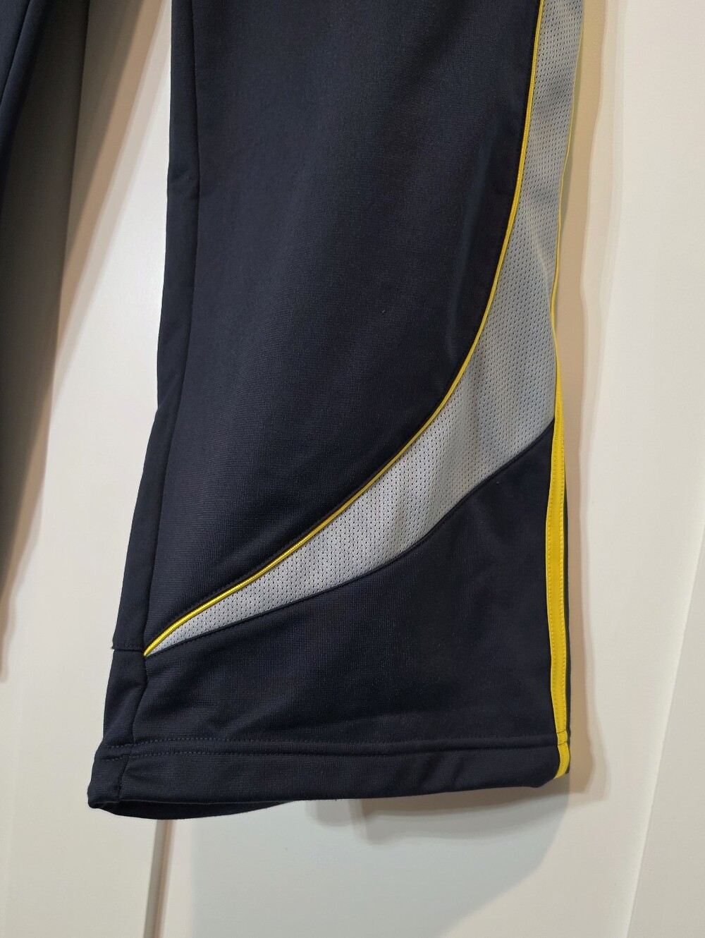 Vintage Adidas Warm Up Basketball Athletic Pants Classic Baggy Navy Size Large - Picture 4 of 13